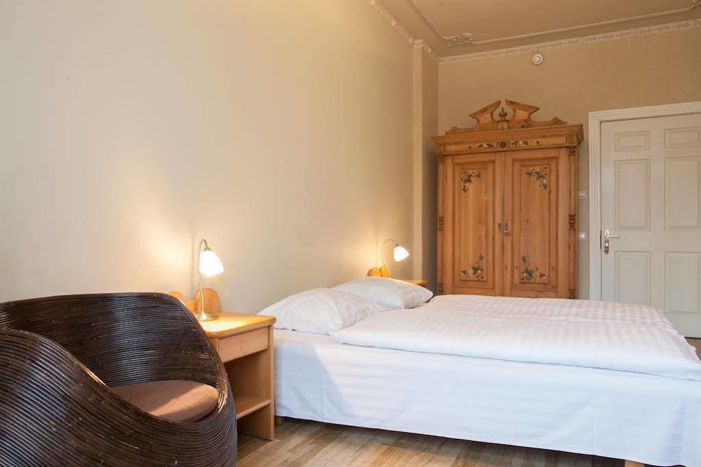 Guesthouse Jakob Lenz Riga Extérieur photo