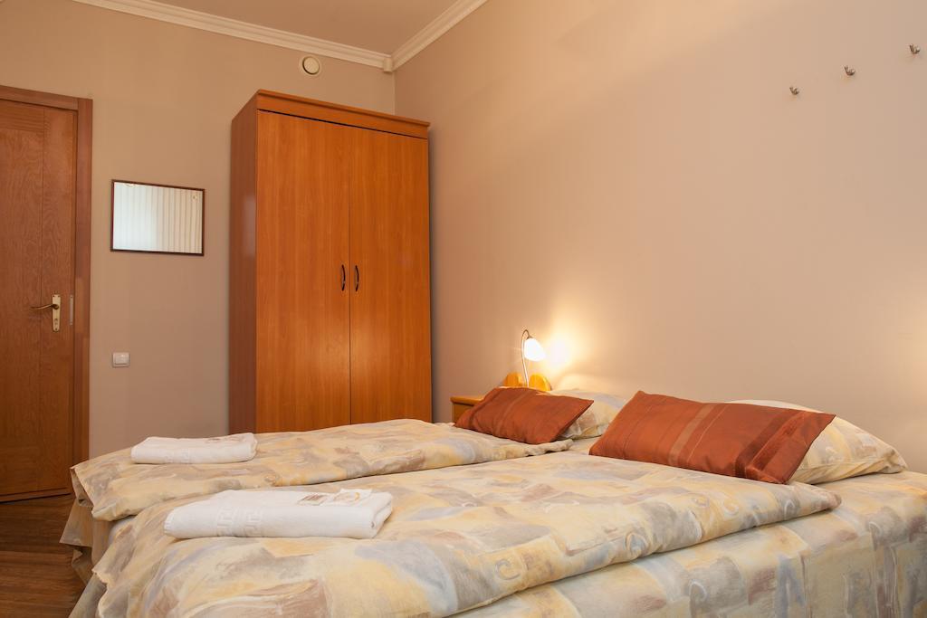 Guesthouse Jakob Lenz Riga Extérieur photo
